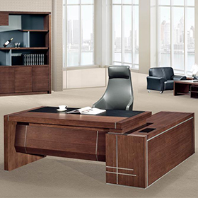 如何选择木制办公家具和原木色的搭配